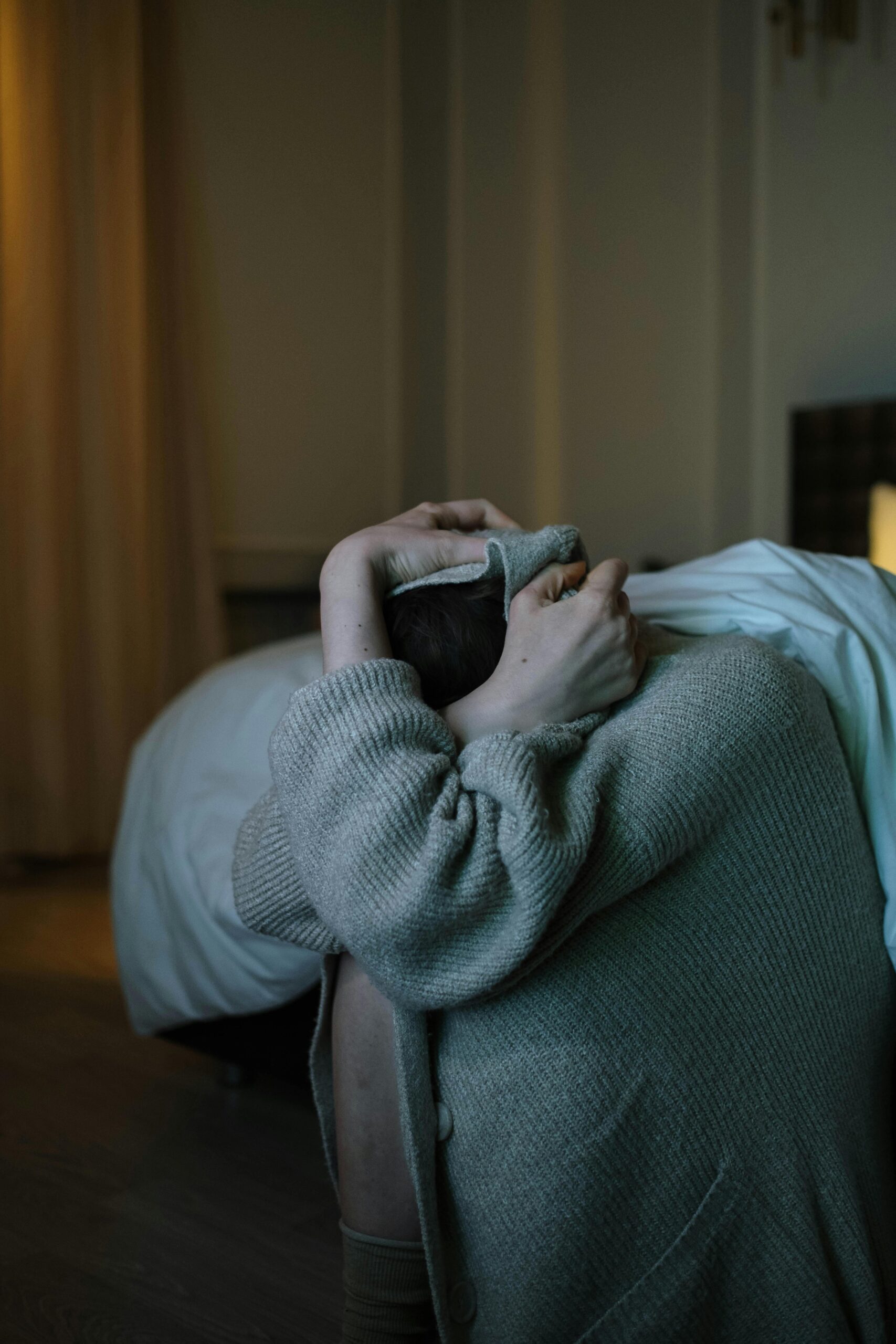 Inflamação crônica feminina e exaustão emocional como tratar naturalmente